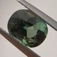 Saphir Teal non chauffé de Madagascar